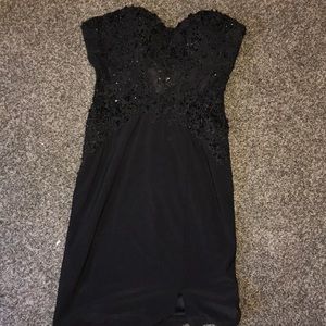 black short prom dress